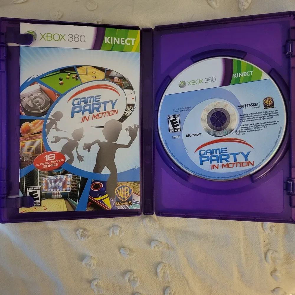 Game Party in Motion XBOX 360 KINECT WB games Arcade Games Complete w/ Manual